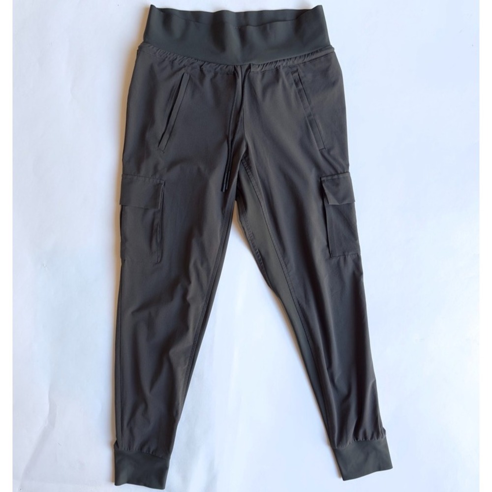 Athleta Sutton Jogger Cargo Lightweight Athleisure Cuffed Pants-Black-Size 0